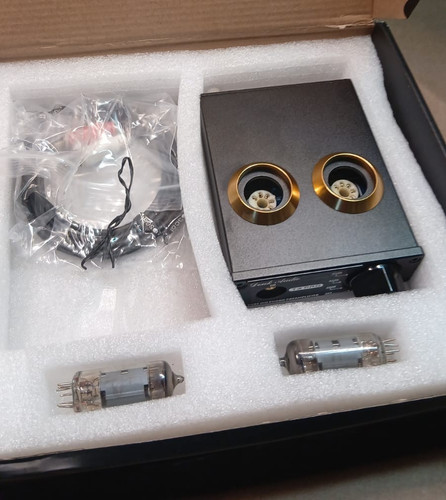 Phono preamplifier vacuum tube - vacuum,