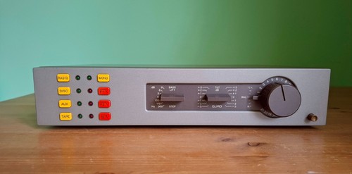 Quad preamplifier control - quad,