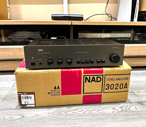 Boxed nad 3020a - boxed, series