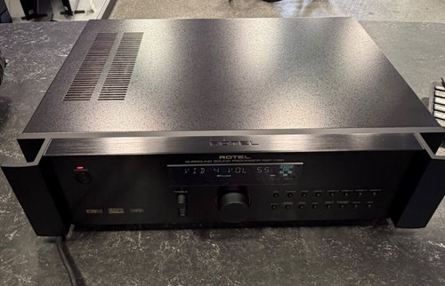 Rotel rsp 1066 pre amplifier - rotel,